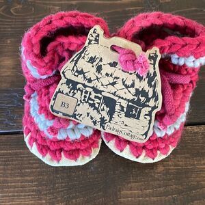 Padraig Cottage Crocheted Slippers Red Grey Striped Sheepskin & Wool Size 3